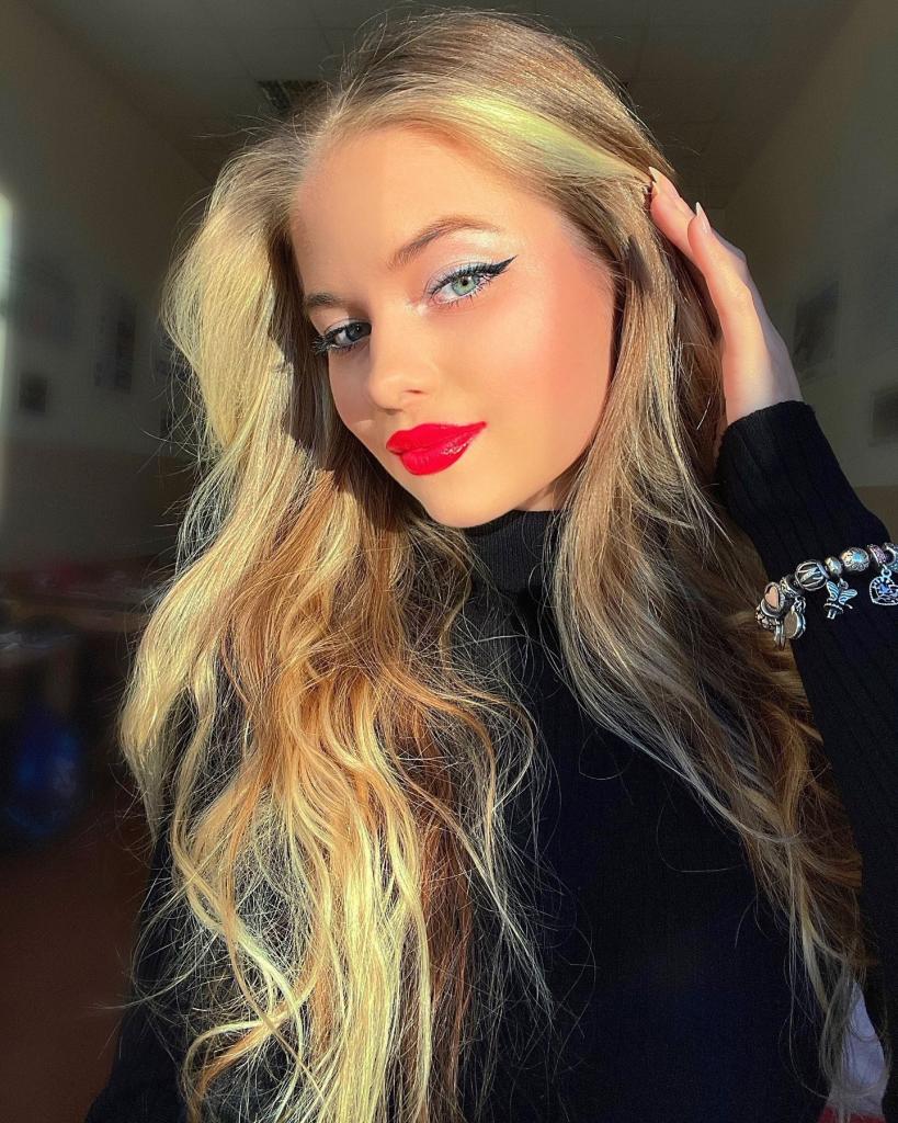 Caut un băiat simpatic pentru prietenie și discuții