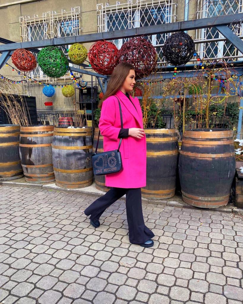 Caut relații serioase și o familie