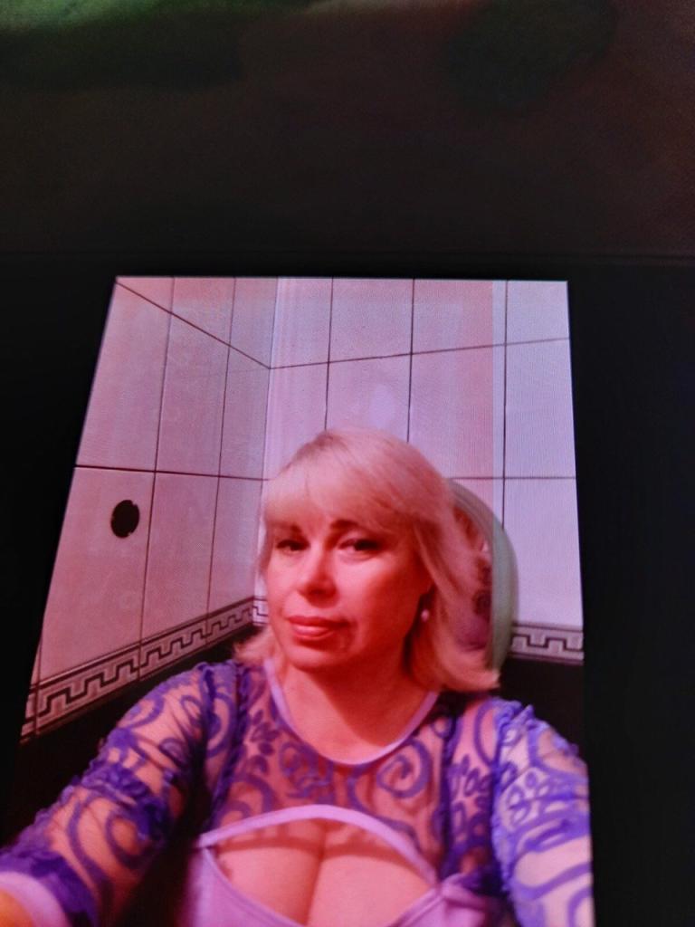 Caut un bărbat echilibrat!!