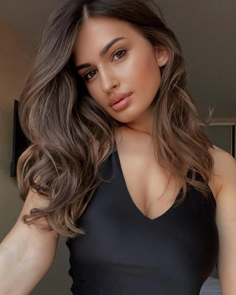 Caut bărbat pentru discuții