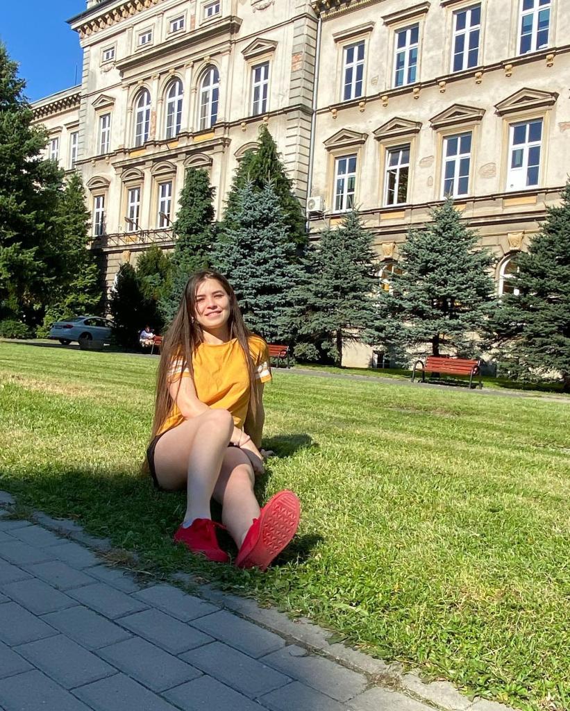 Iubesc viața adevărată în toate formele ei