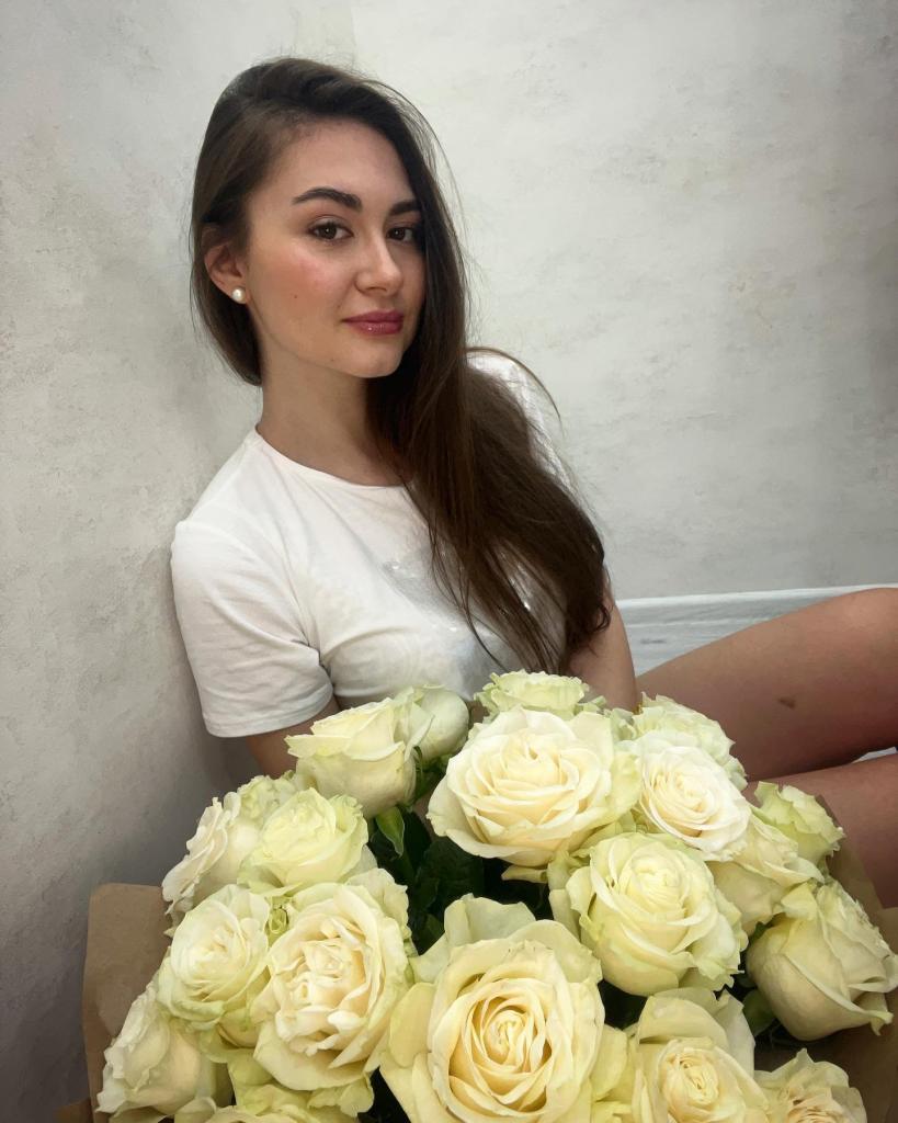 Caut prieteni de comunicare și socializare