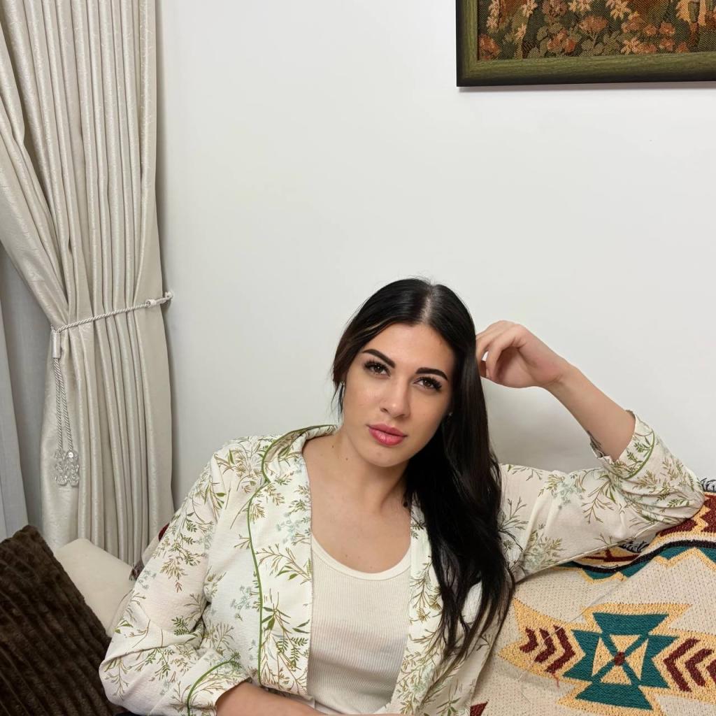 Femeie 36 ani caută bărbat în București