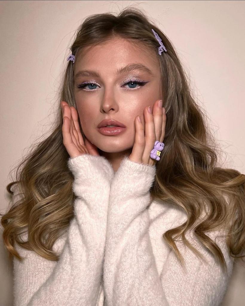 Prietenie și comunicare profesională